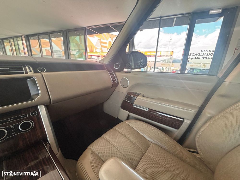 Land Rover Range Rover - 16