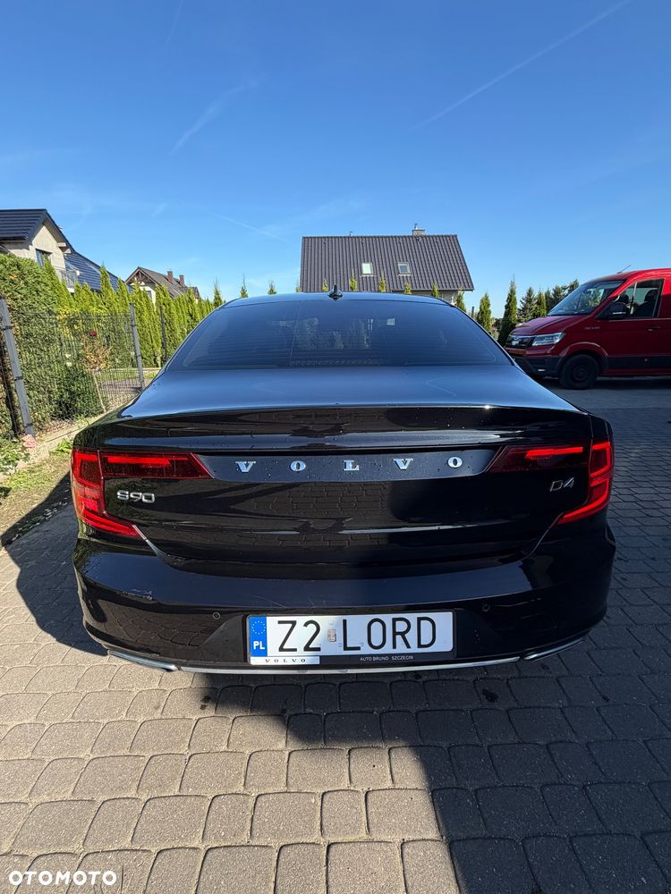 Volvo S90 - 4