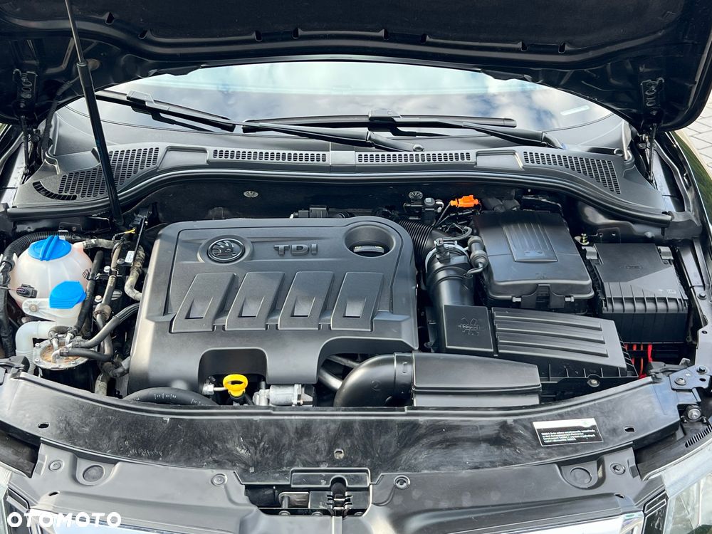 Skoda Superb 2.0 TDI Comfort - 35