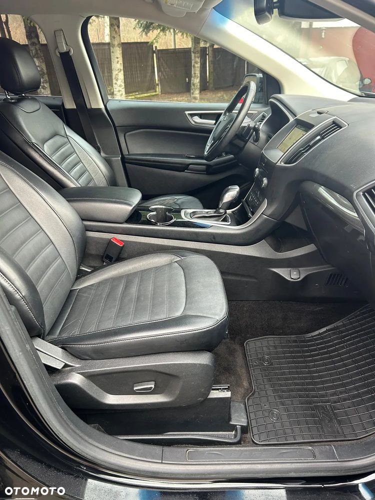 Ford Edge - 11