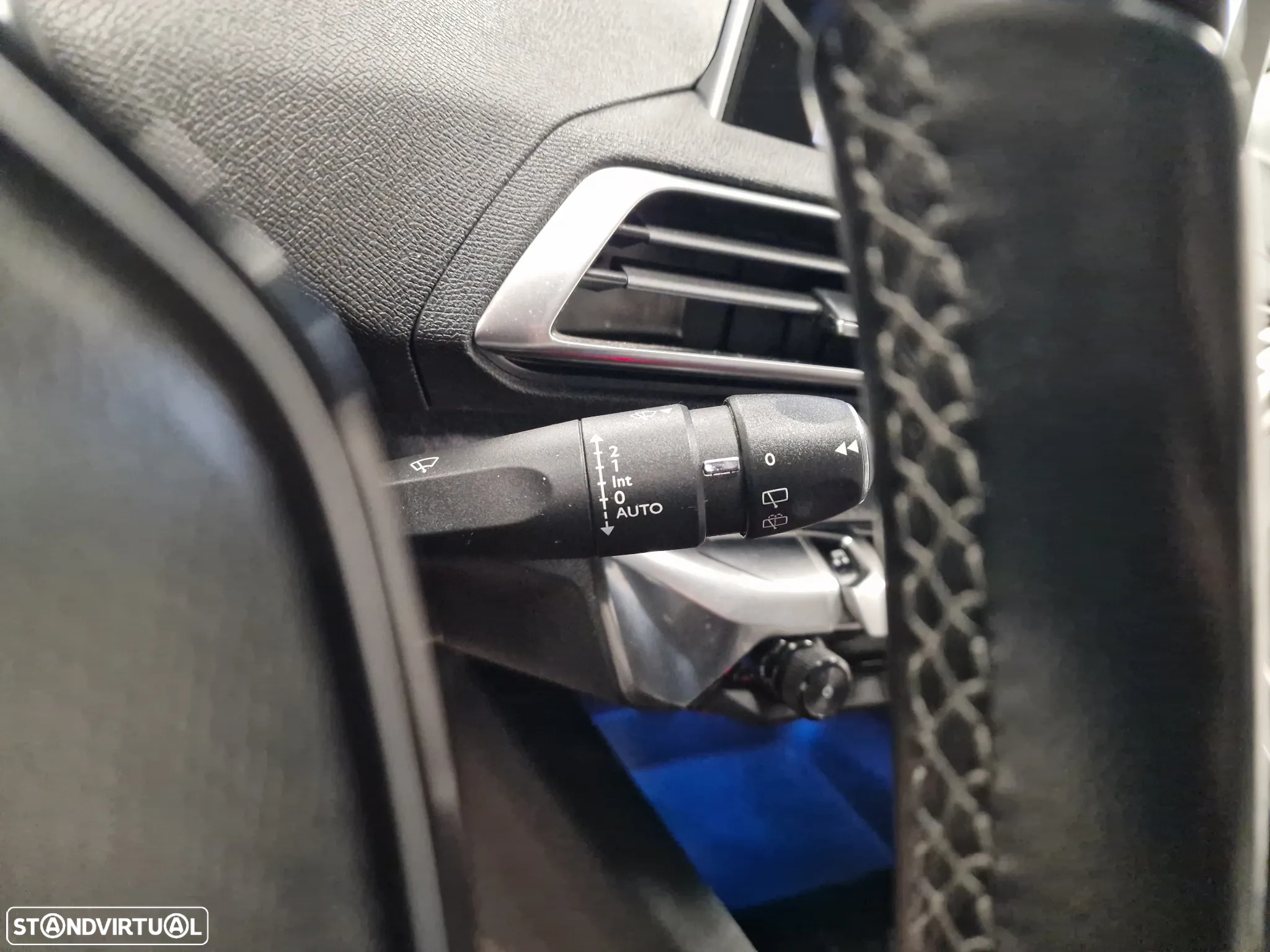 Peugeot 3008 1.5 BlueHDi Allure - 38