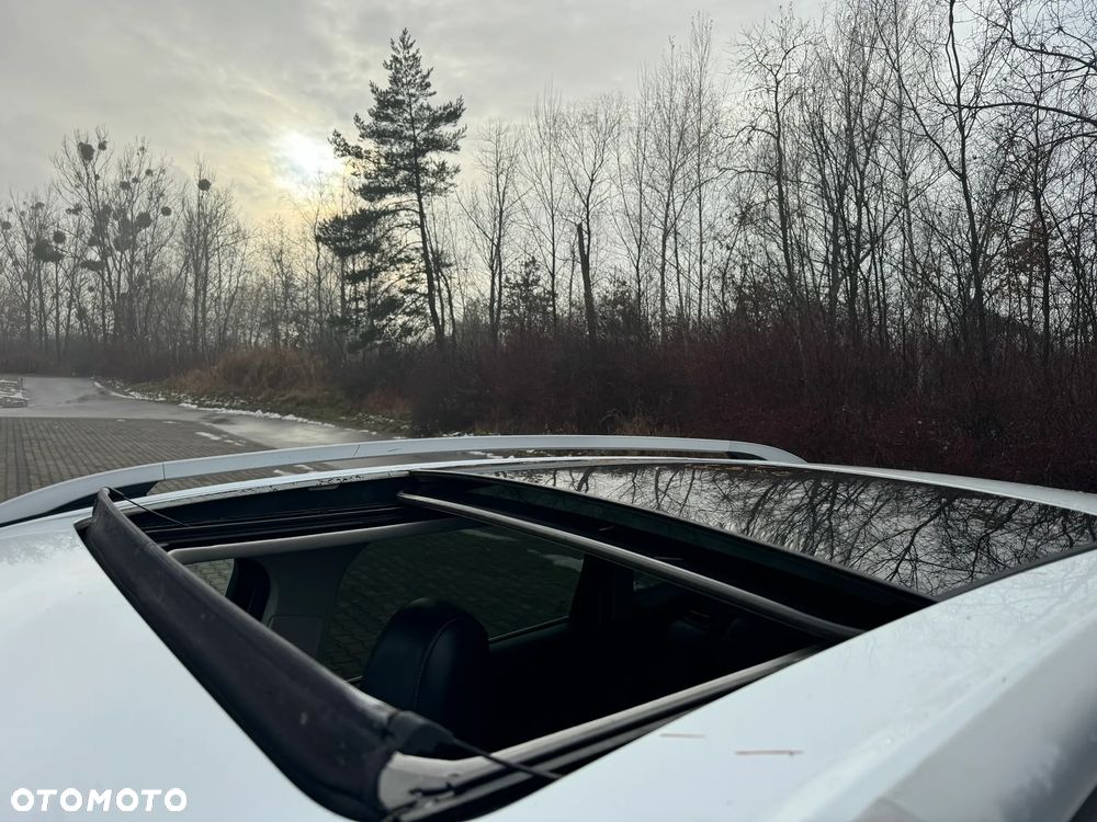 Ford Kuga 2.0 TDCi 2x4 Titanium - 15