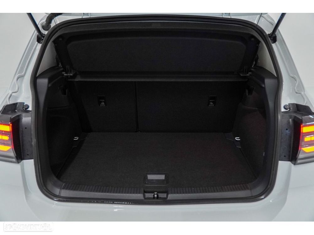 VW T-Cross 1.0 TSI Life DSG - 15