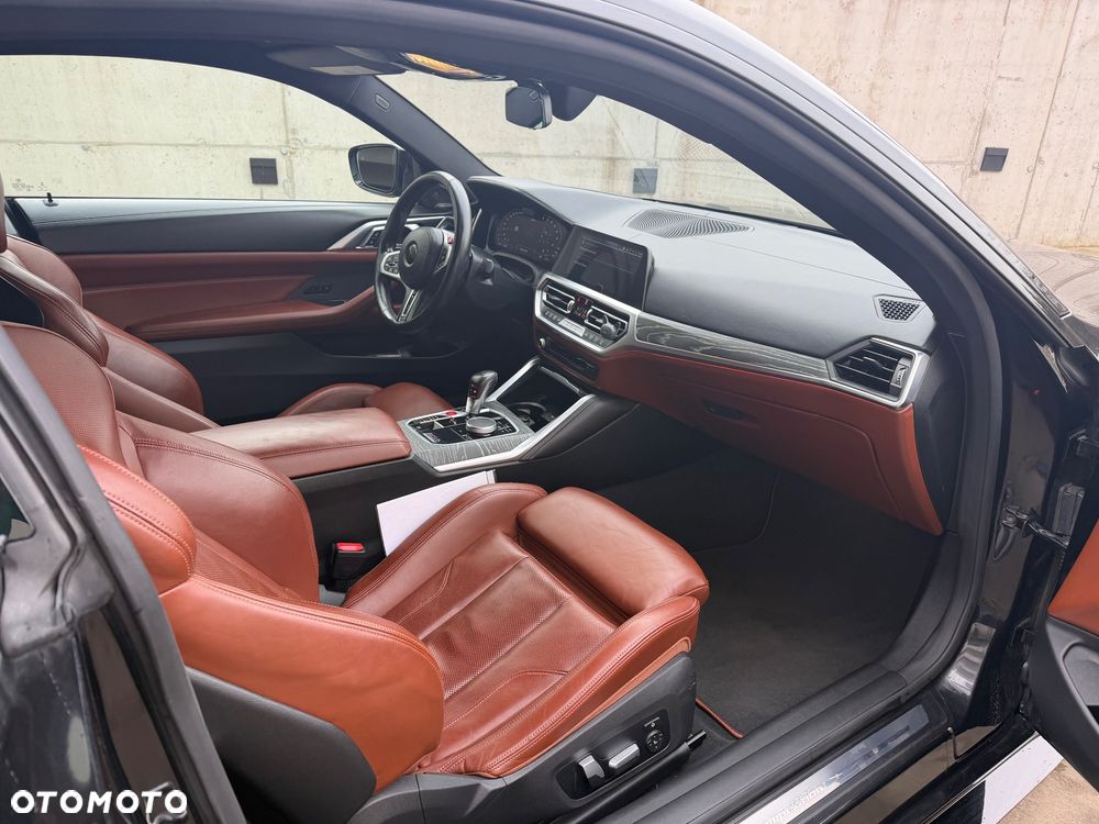 BMW M4 Competition - 18