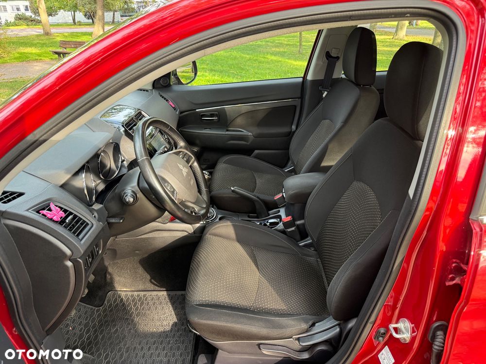 Mitsubishi ASX - 16