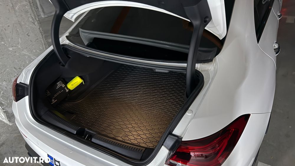 Mercedes-Benz CLA AMG 35 4MATIC AMG Speedshift 7G-DCT - 12