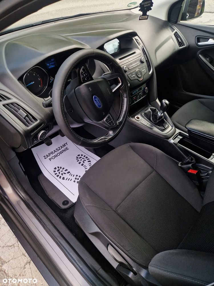 Ford Focus 1.5 TDCi ECOnetic 88g Start-Stopp-System Titanium - 19