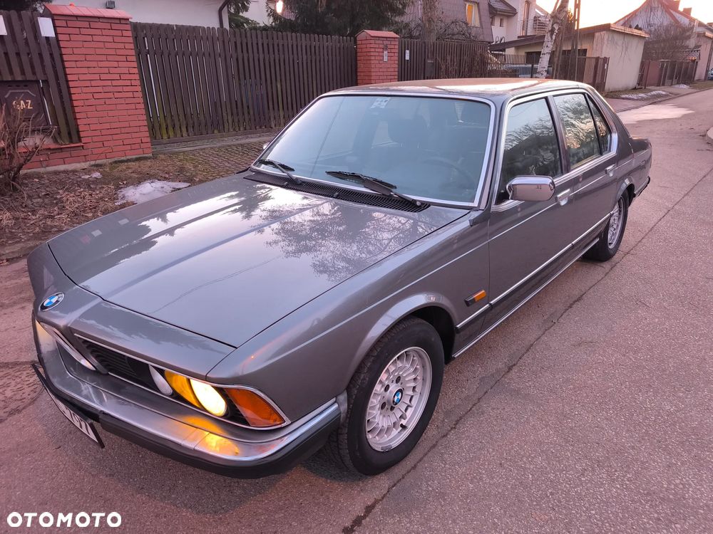Volkswagen Scirocco - 23