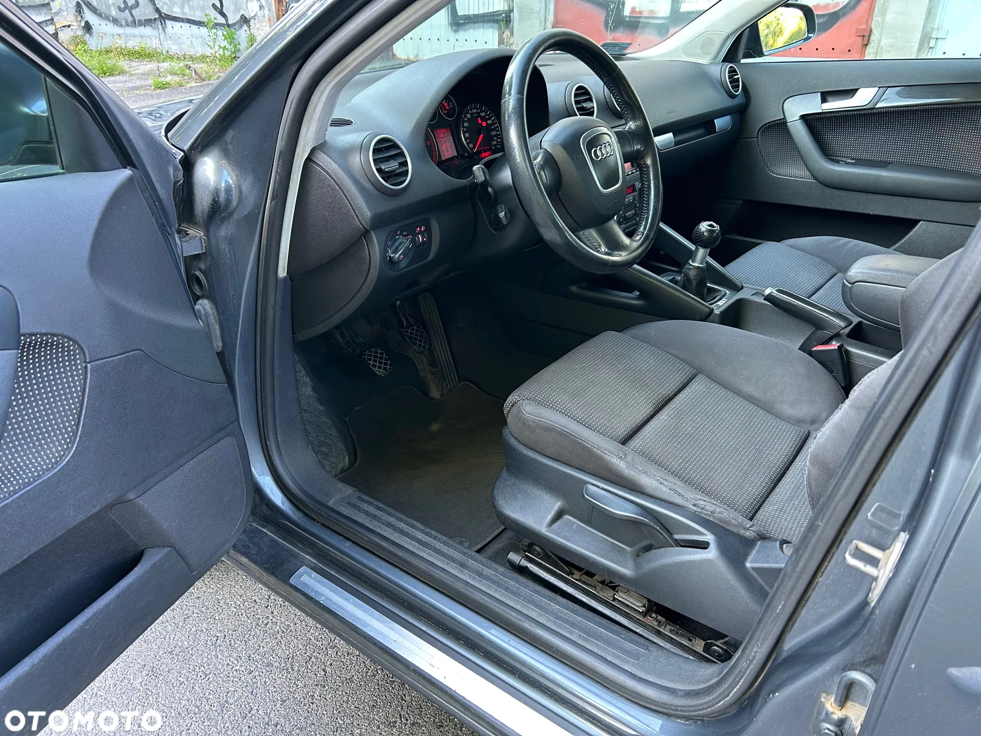 Audi A3 2.0 TDI Attraction - 5