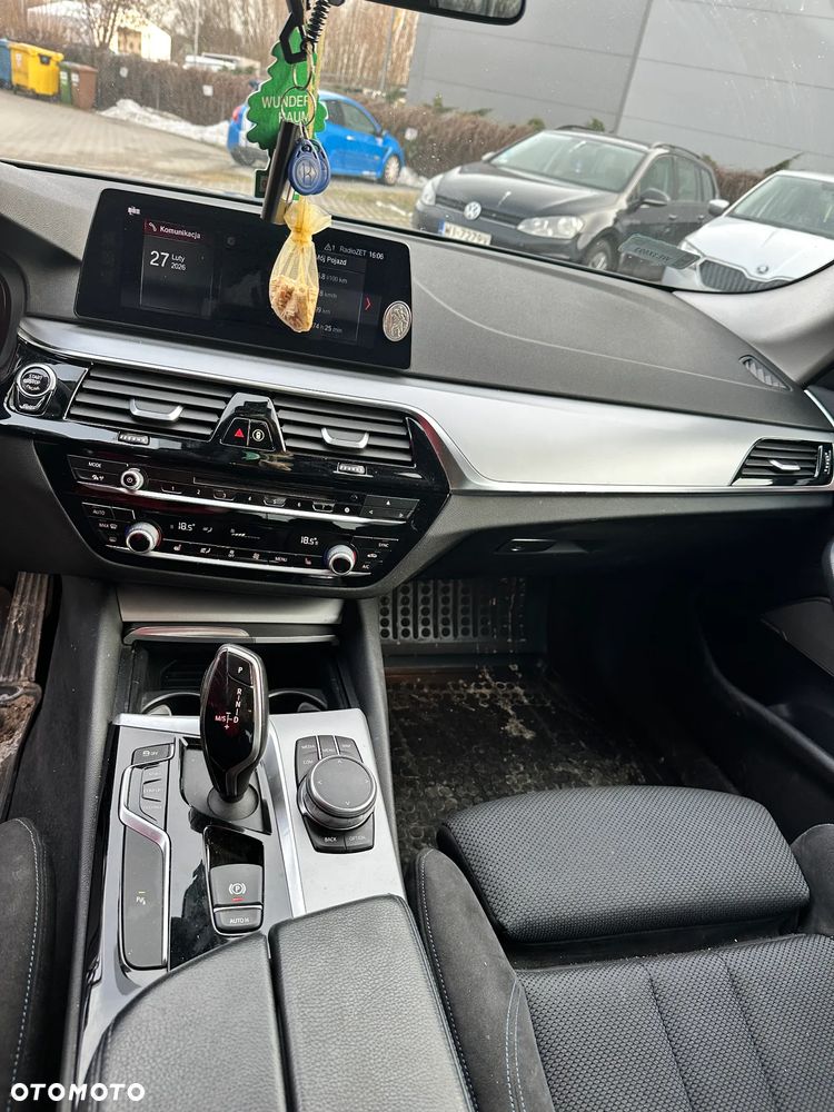 BMW Seria 5 520d - 15
