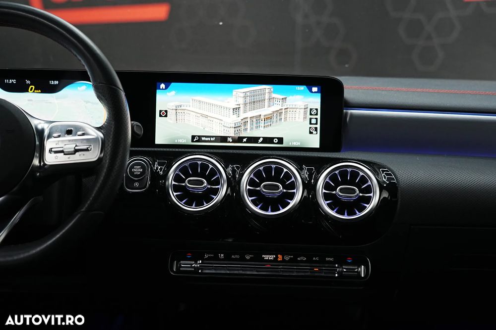 Mercedes-Benz CLA 180 7G-DCT AMG Line Advanced Plus - 37