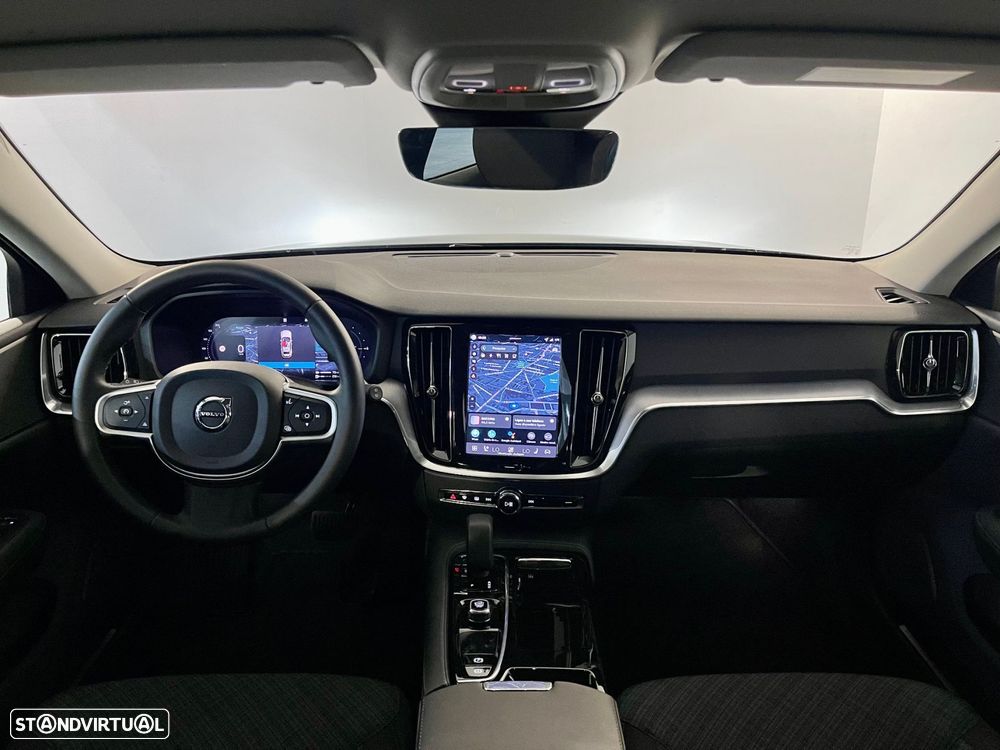Volvo V60 2.0 T6 AWD TE Essential - 3