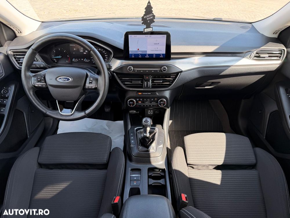 Ford Focus 2.0 EcoBlue Titanium - 4