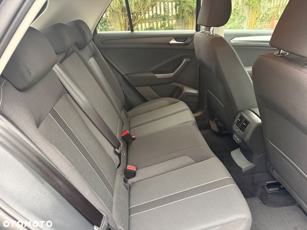 Volkswagen T-Roc 1.5 TSI Life Plus DSG - 24