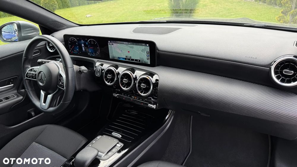 Mercedes-Benz CLA 180 d 8G-DCT Edition 2021 - 17