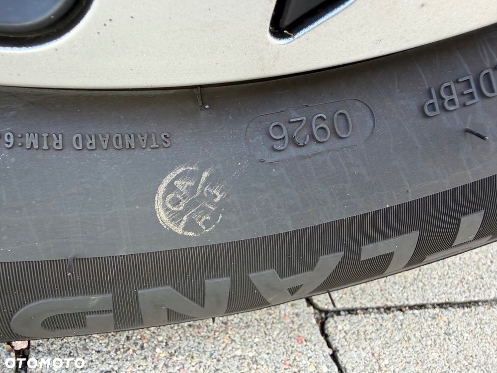 Toyota Auris 1.6 Active - 23