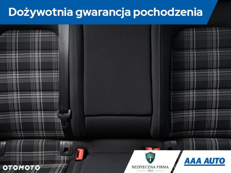 Volkswagen Golf Variant - 12