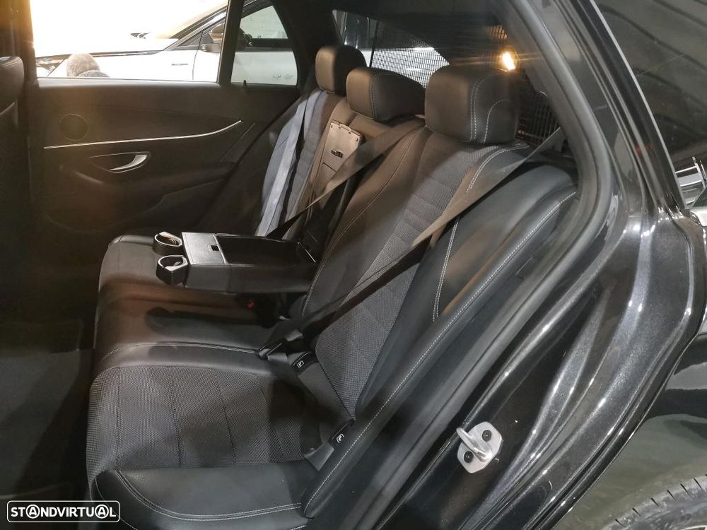 Mercedes-Benz E 300 de Avantgarde - 8