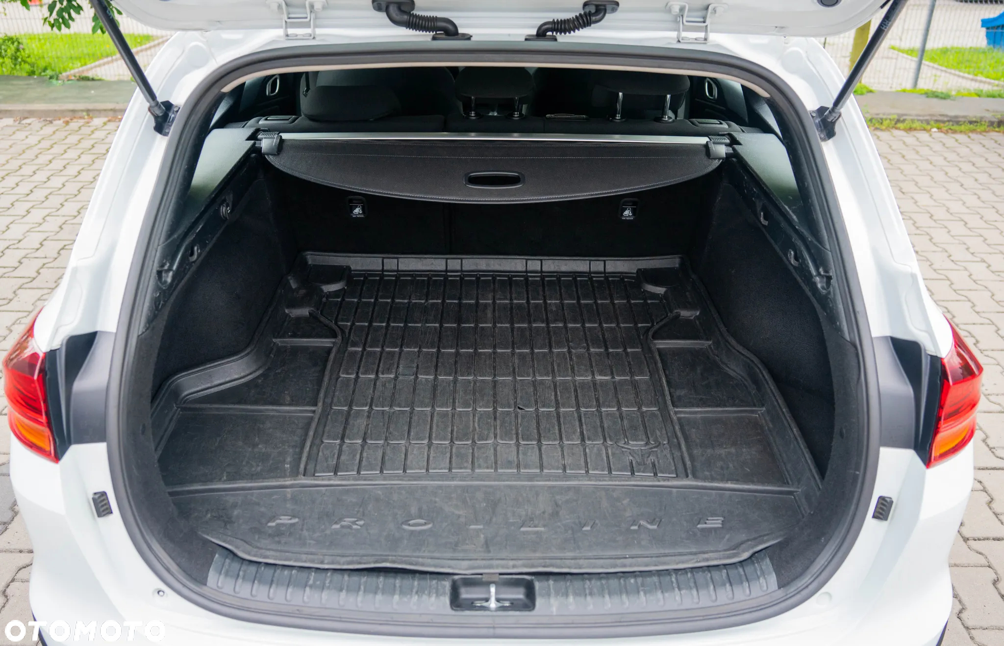 Kia Ceed 1.6 CRDi SCR S - 17