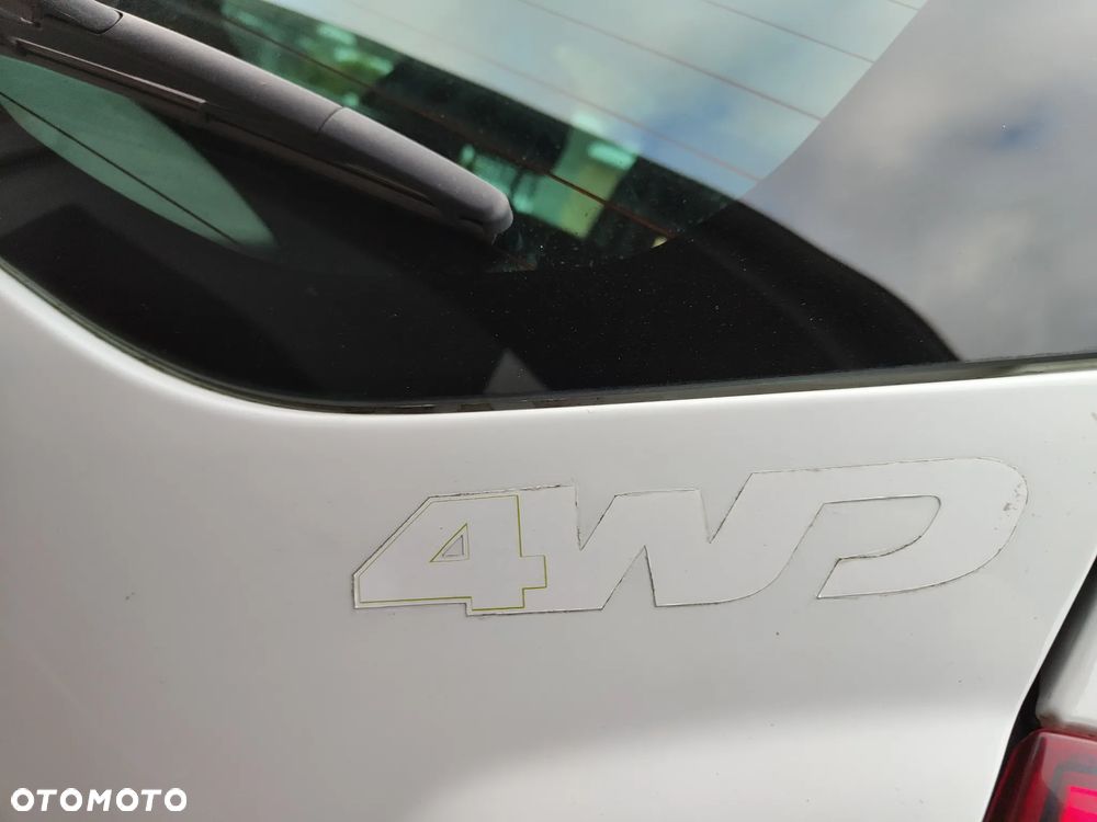 Dacia Duster 1.6 16V 4x4 Prestige - 26