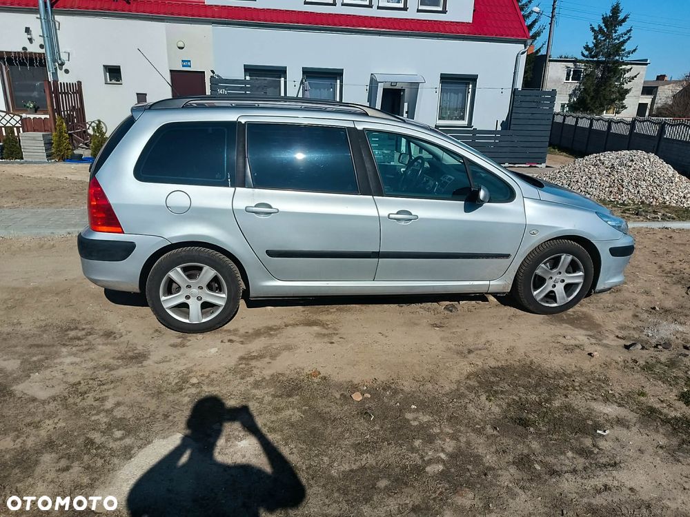 Peugeot 307 HDi 110 OXYGO - 4