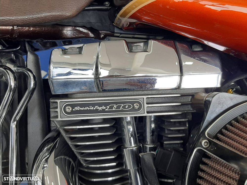 Harley-Davidson Softail DELUXE  CVO 110 CI - 16