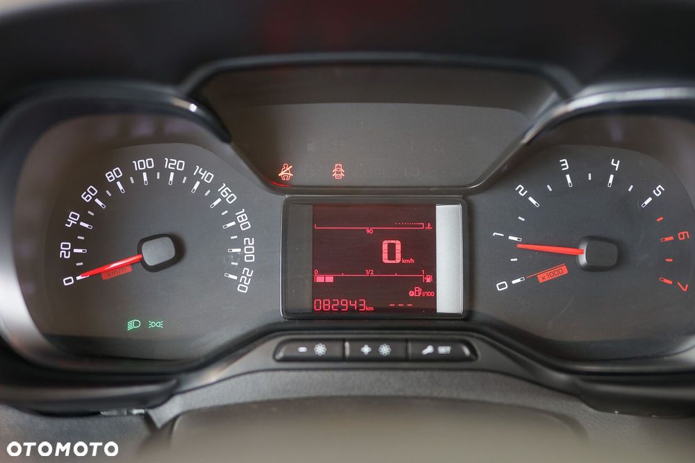 Toyota PROACE CITY - 31