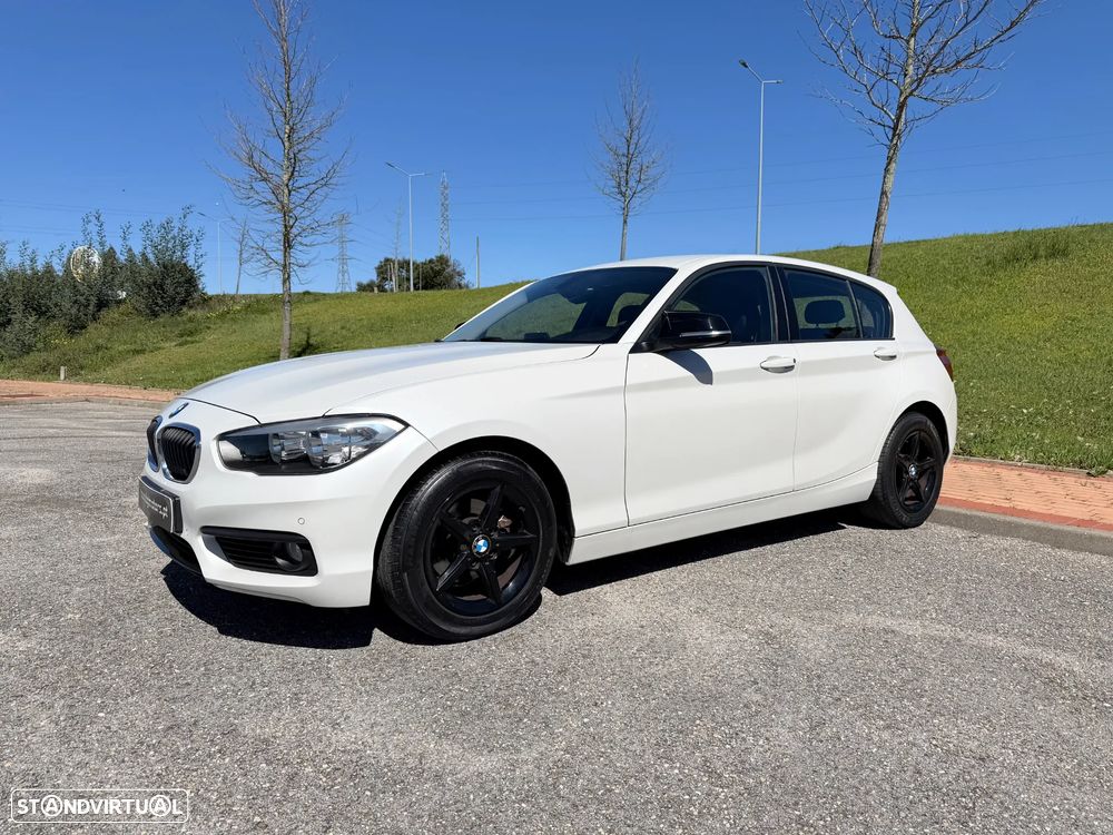BMW 116 i Line Sport - 2