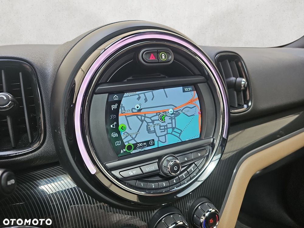 MINI Countryman - 24