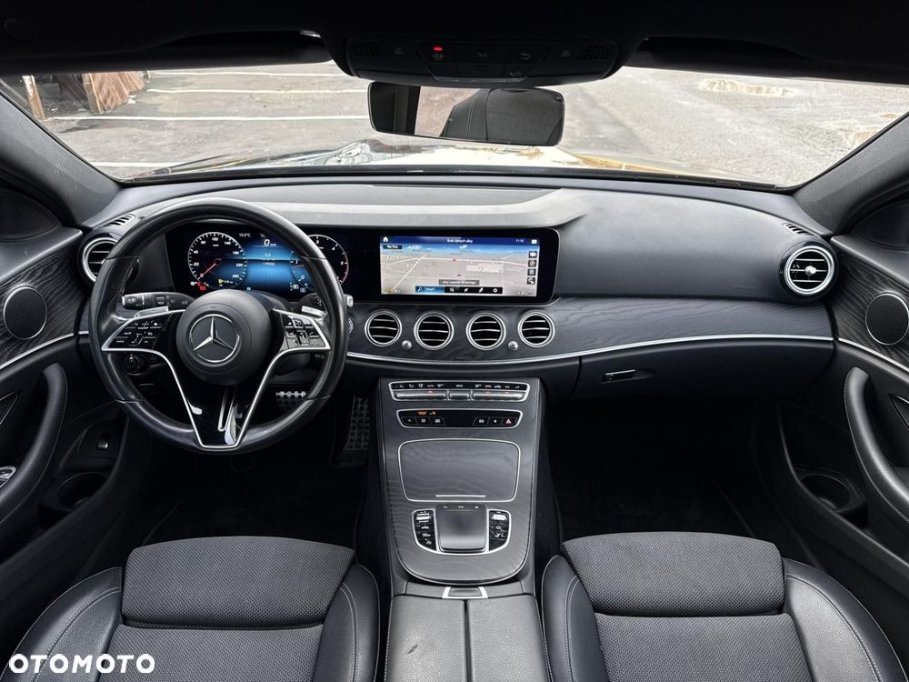 Mercedes-Benz Klasa E - 18