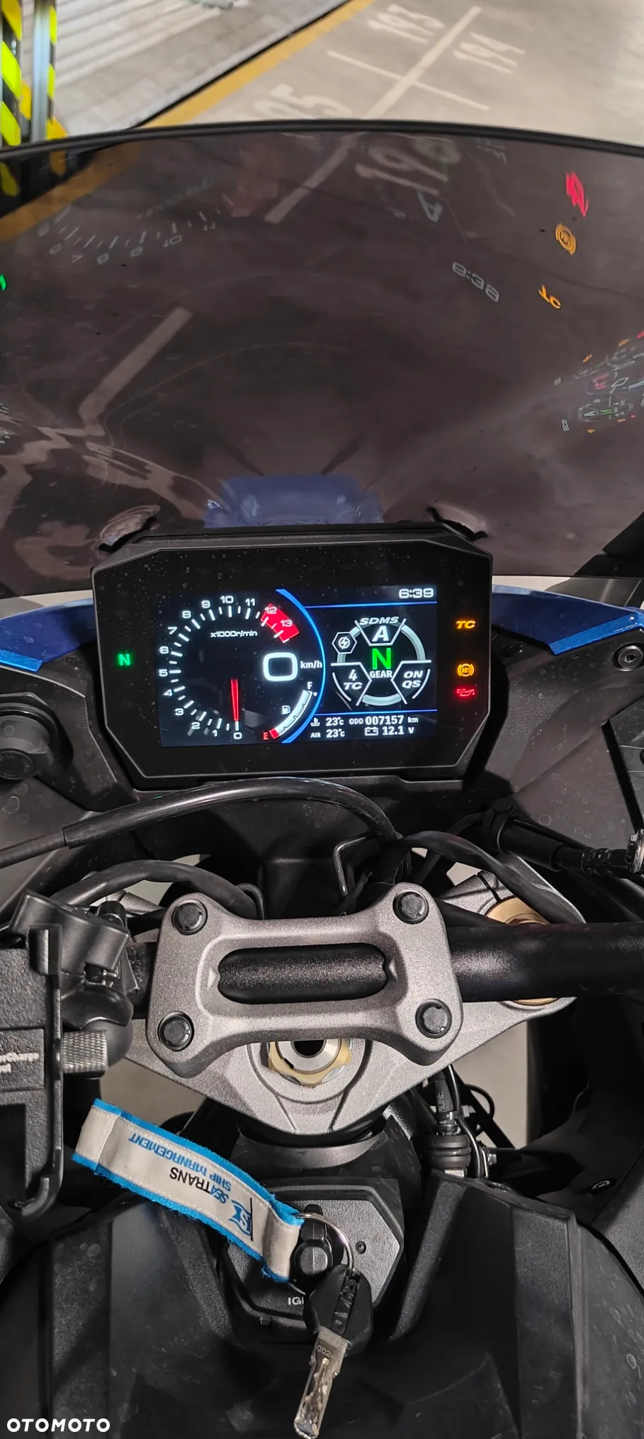 Suzuki GSX 1000 - 3