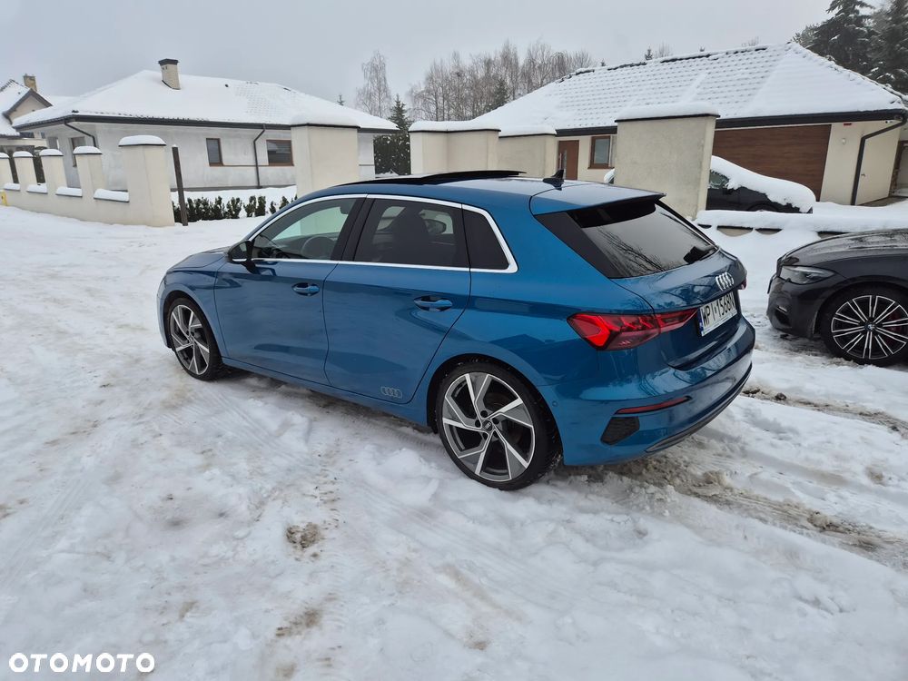 Audi A3 Sportback 35 TFSI S tronic S line - 4