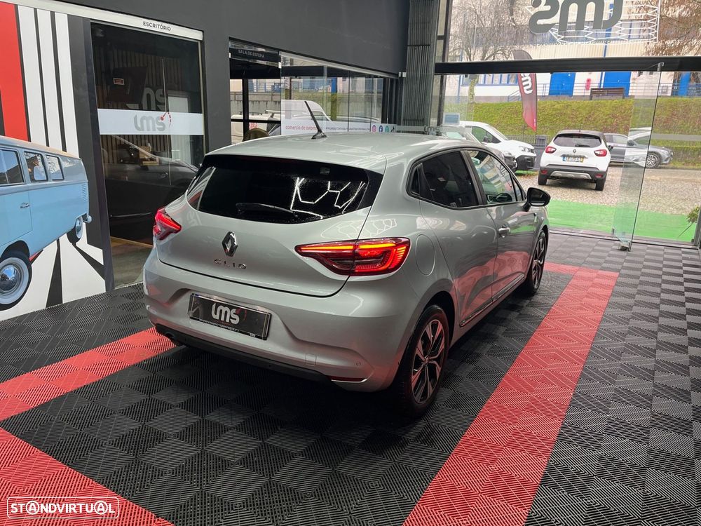 Renault Clio 1.0 TCe Limited Bi-Fuel - 4