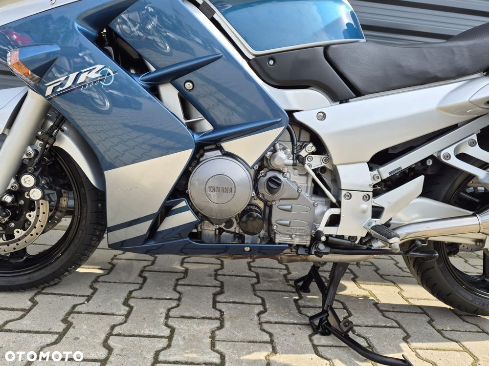 Yamaha FJR - 10