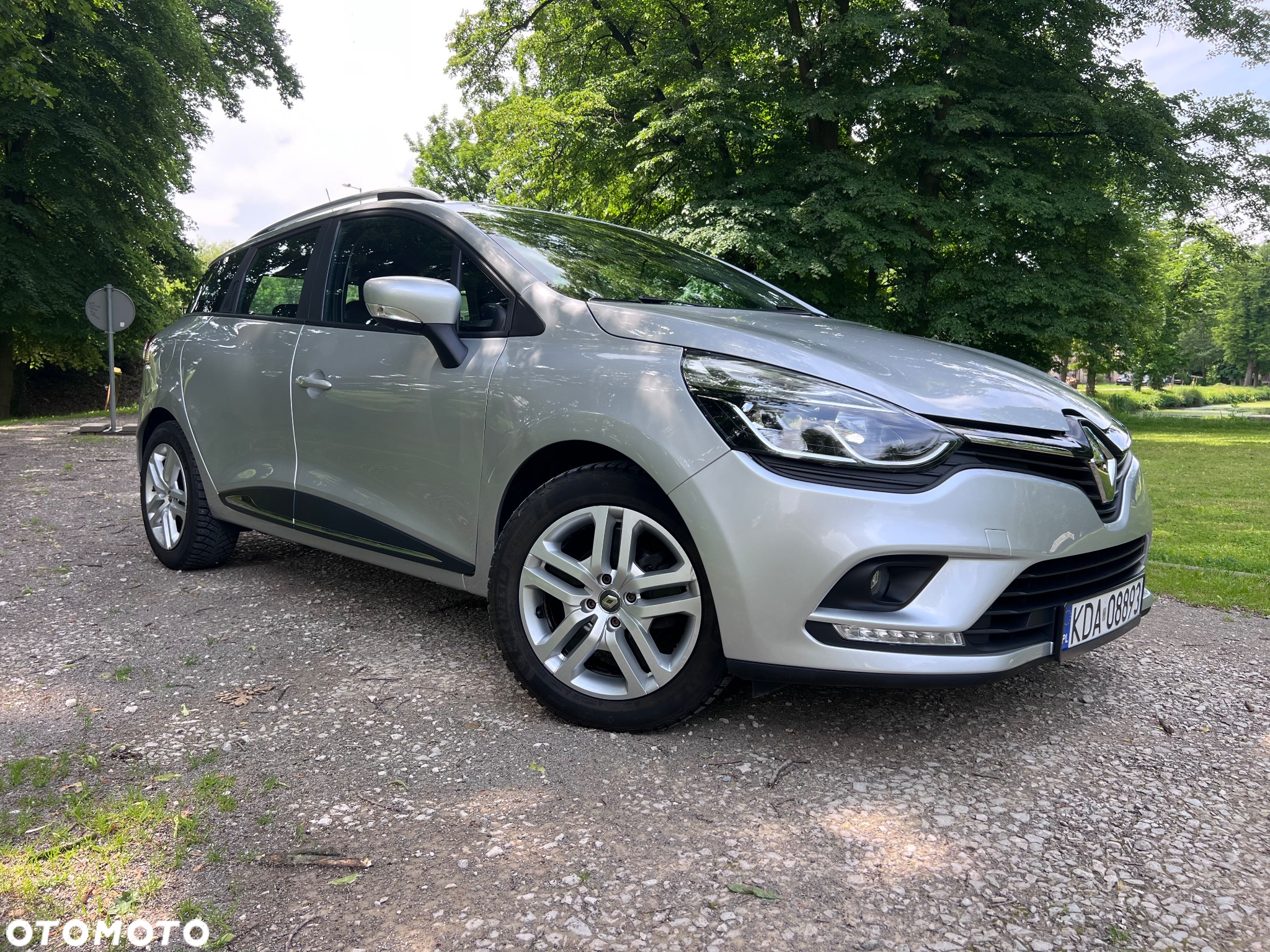 Renault Clio Grandtour Energy TCe 90 Business - 6