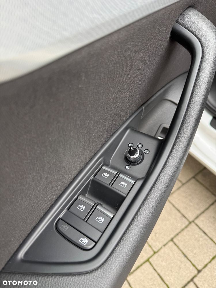 Audi A4 Avant 2.0 TFSI ultra S tronic - 35