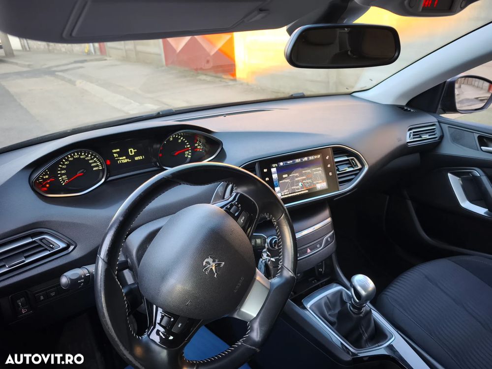 Peugeot 308 BlueHDi 120 Stop & Start Business-Line - 11