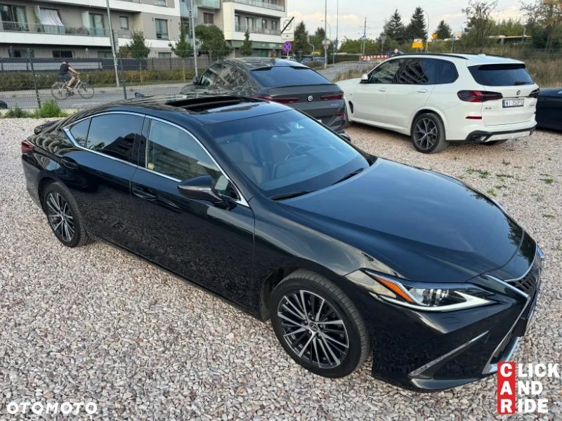 Lexus ES 300h Business Edition + - 5