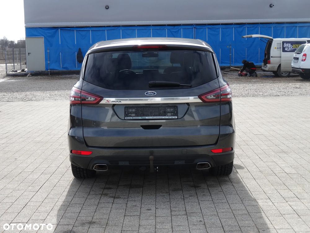 Ford S-Max 2.0 TDCi Titanium PowerShift - 8