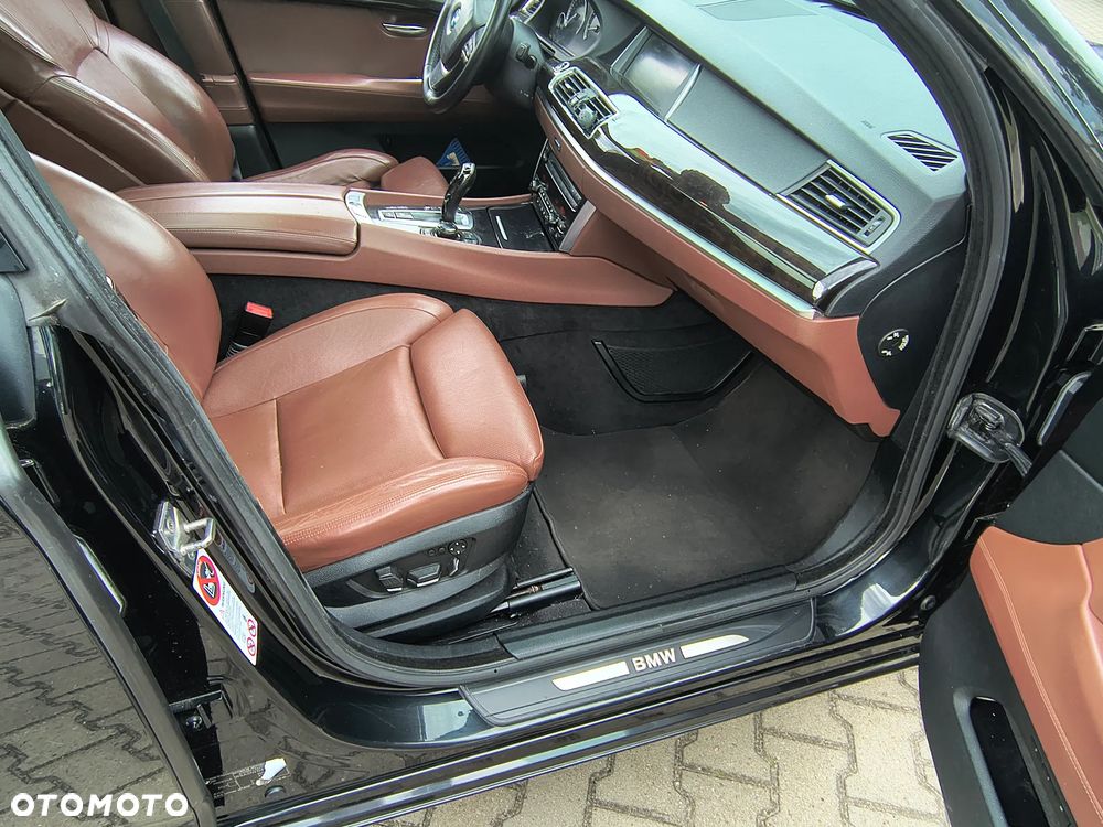 BMW 5GT 535i - 11
