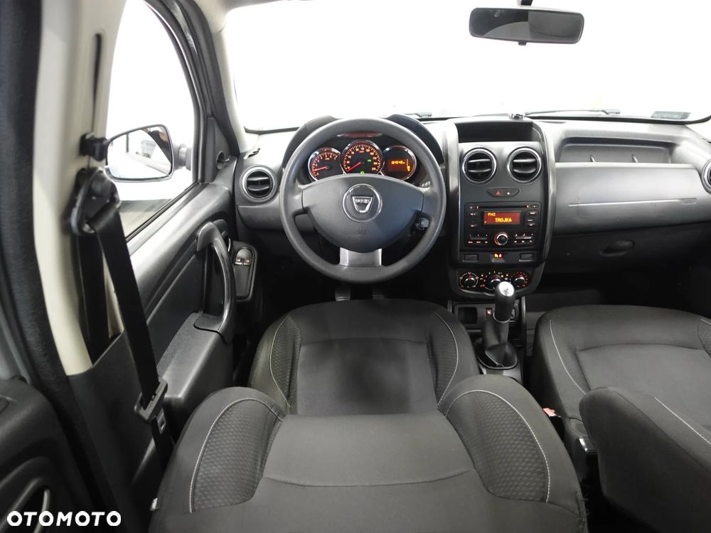 Dacia Duster 1.6 SCe Access S&S - 28