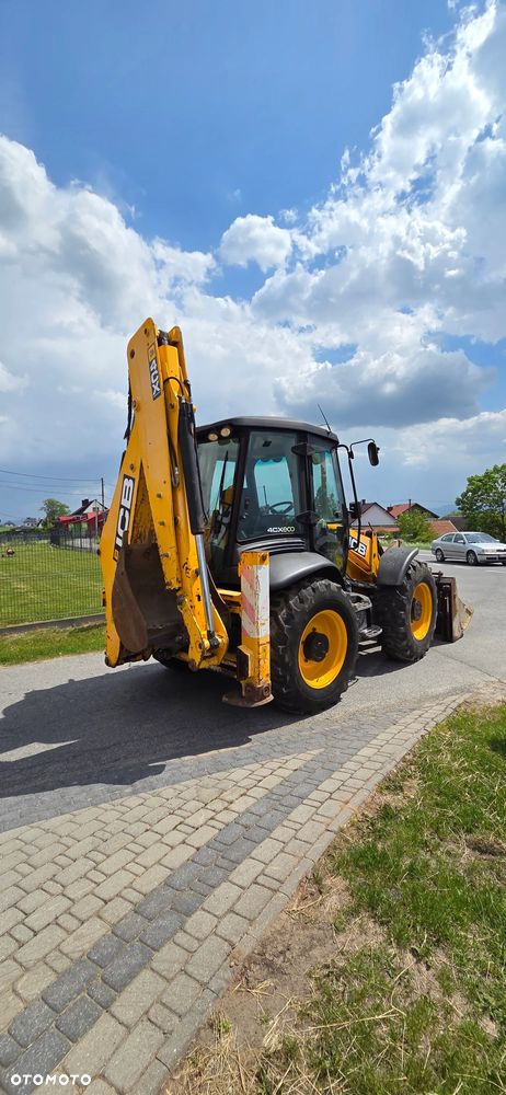 JCB 4CX Koparko-ładowarka - 10