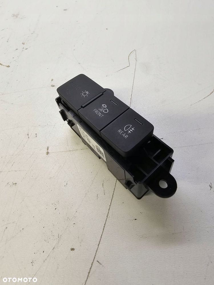 PRZEŁĄCZNIK ŚWIATEŁ AUDI Q3 Q7 A6 A7 A8 4K1951501 - 4