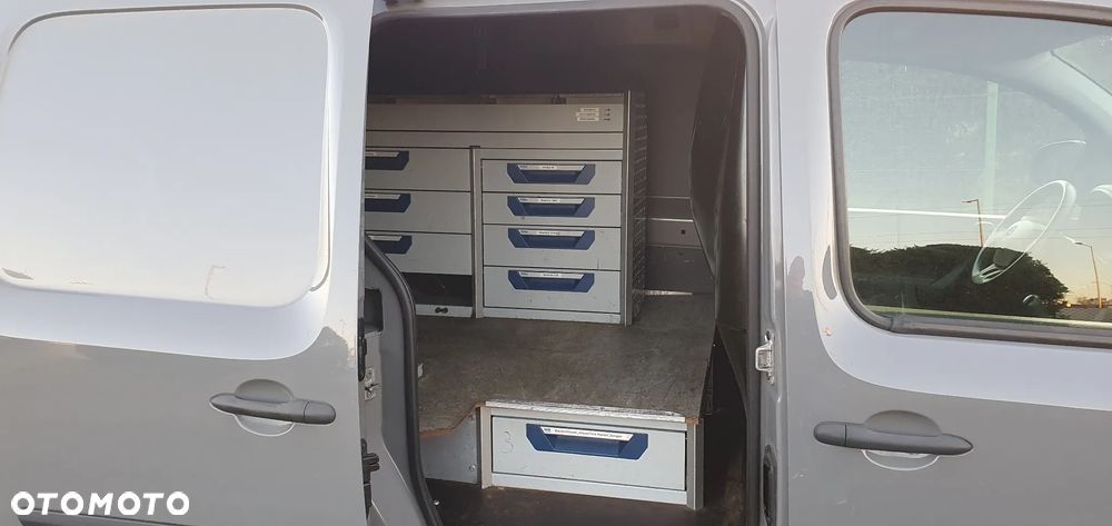 Mercedes-Benz Citan - 10