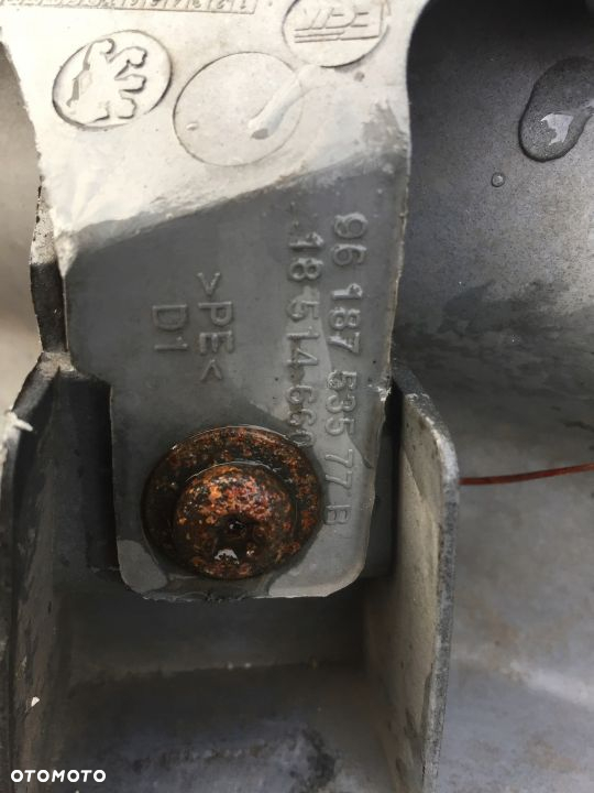 ZDERZAK PRZEDNI PEUGEOT 106 KOMPLETNY ORYGINALNY - 8