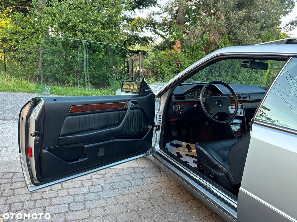 Mercedes-Benz W124 (1984-1993) - 16