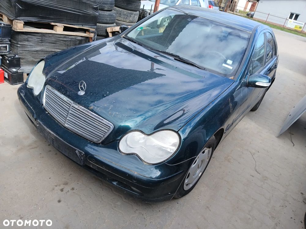 mercedes w203 sedan 816 maska zderzak lampa grill błotnik drzwi zbiornik paliwa szyba - 1