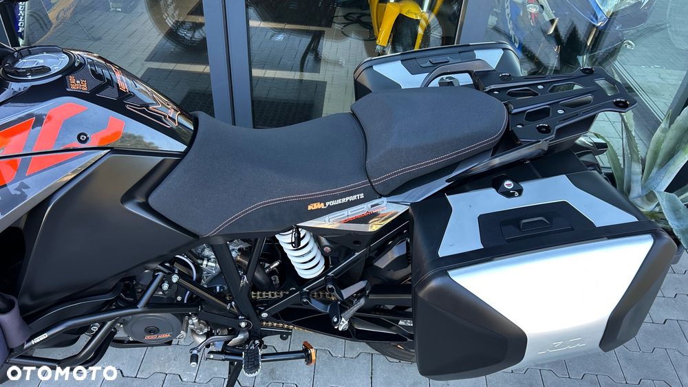 KTM Super Adventure - 32