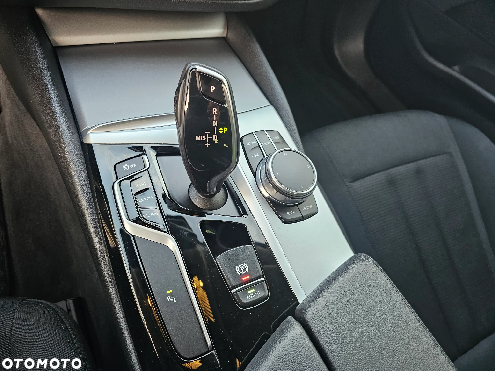 BMW Seria 5 520d Efficient Dynamics Edition Luxury Line - 23