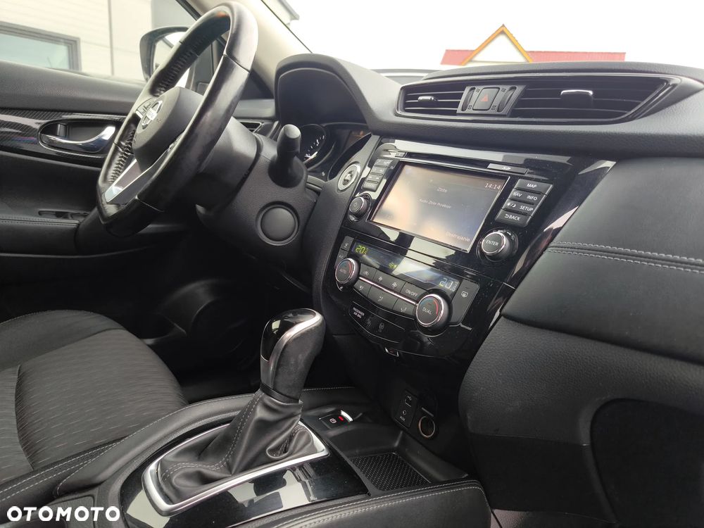 Nissan X-Trail 2.0 dCi Tekna 4WD Xtronic - 16